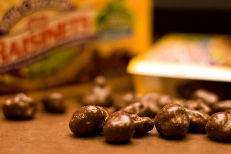 Candy Starts With R Candy Starting With R: (Letter R Candies) | Brand Informers